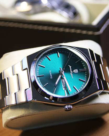 Clock Poedagar Signature®